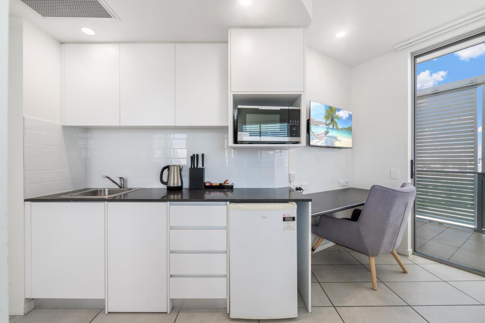 Hotel North Shore Oceanside Kawana