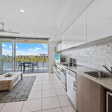 North Shore Oceanside Kawana Kawana Waters Exterior photo