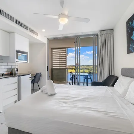 North Shore Oceanside Kawana Kawana Waters Exterior photo