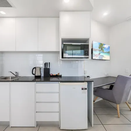 North Shore Oceanside Kawana Kawana Waters Exterior photo