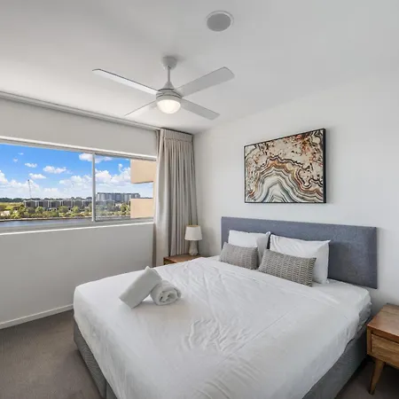 North Shore Oceanside Kawana Kawana Waters Exterior photo
